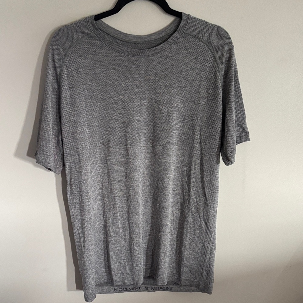 lululemon athletica Heather Gray Men's Tee